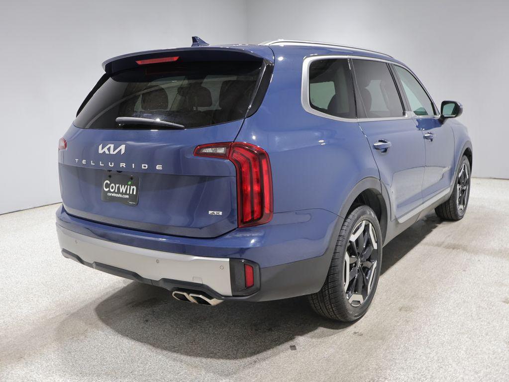 used 2025 Kia Telluride car, priced at $35,199