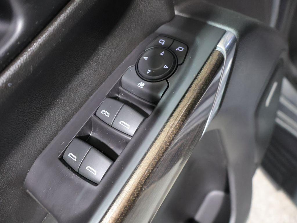 used 2021 Chevrolet Silverado 1500 car, priced at $34,899