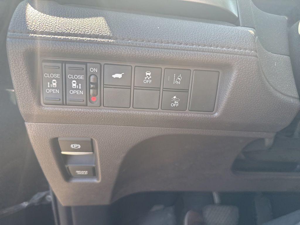 used 2019 Honda Odyssey car, priced at $27,399