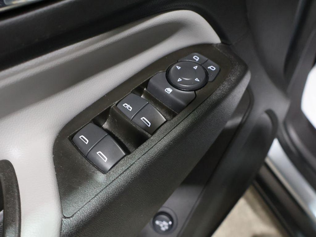 used 2024 Chevrolet Equinox car, priced at $20,900