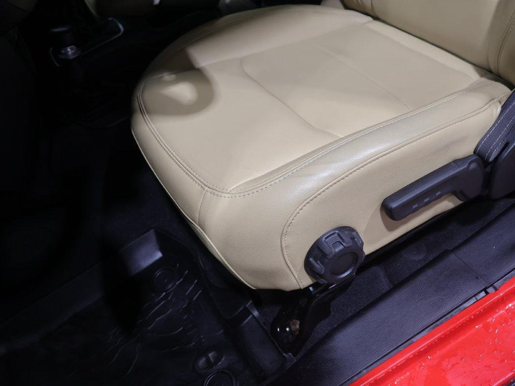 used 2018 Jeep Wrangler Unlimited car, priced at $20,400