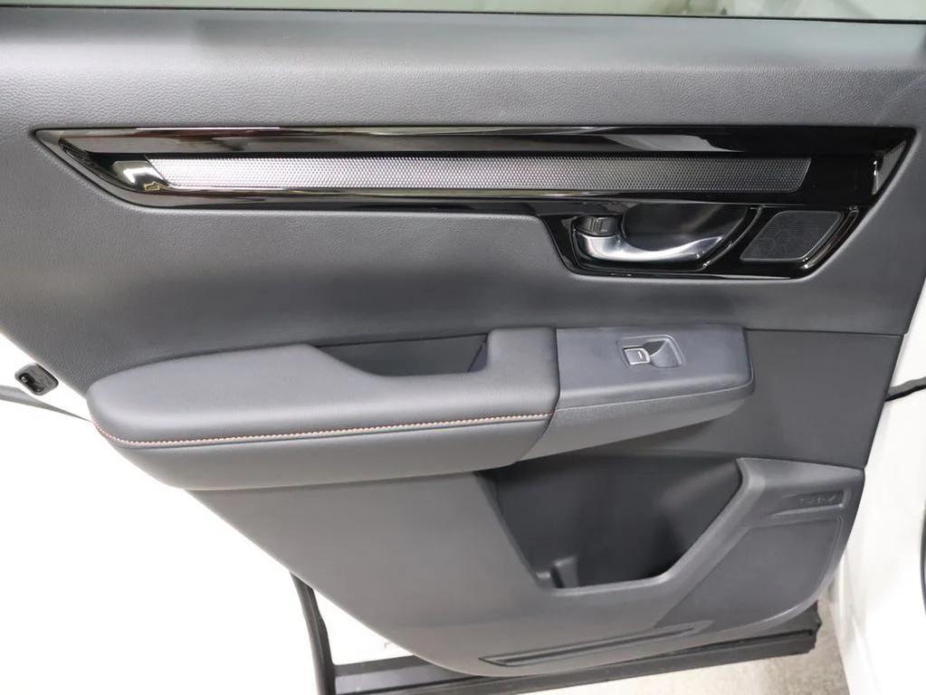 new 2026 Honda CR-V Hybrid car, priced at $43,455