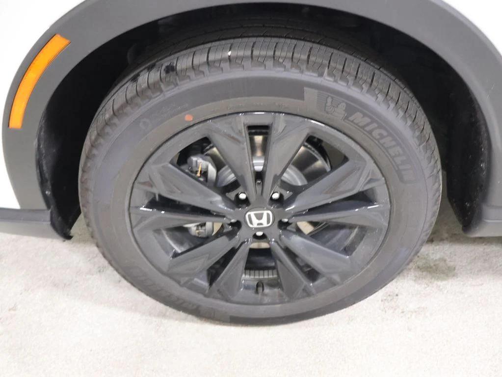 new 2026 Honda CR-V Hybrid car, priced at $43,455