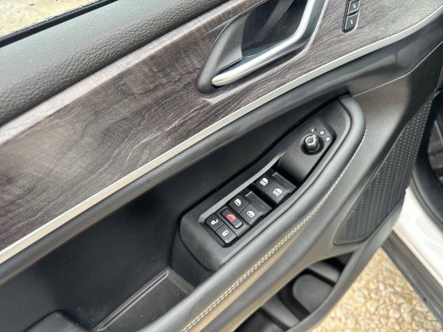 used 2023 Jeep Grand Cherokee car, priced at $26,724