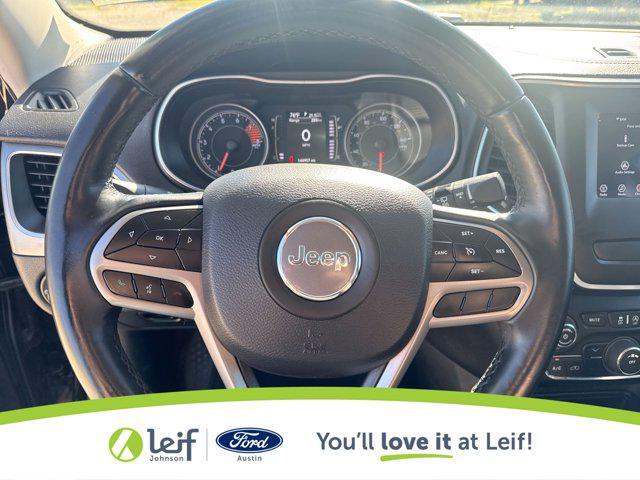 used 2019 Jeep Cherokee car, priced at $10,528
