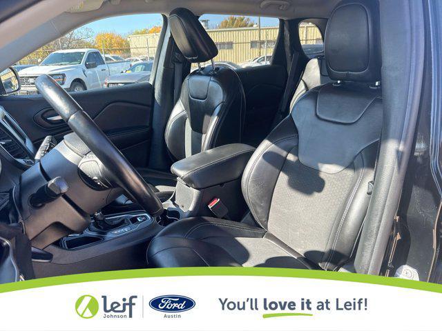 used 2019 Jeep Cherokee car, priced at $10,528