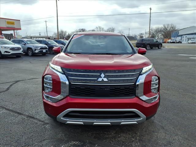 used 2024 Mitsubishi Outlander car, priced at $22,995