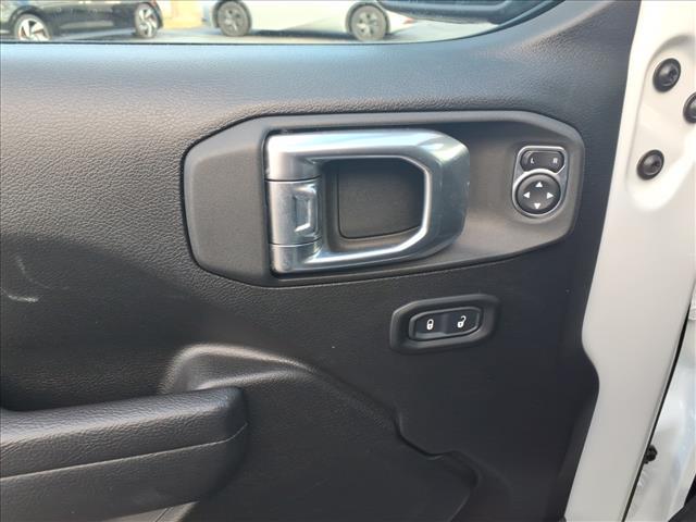 used 2022 Jeep Gladiator car, priced at $28,995