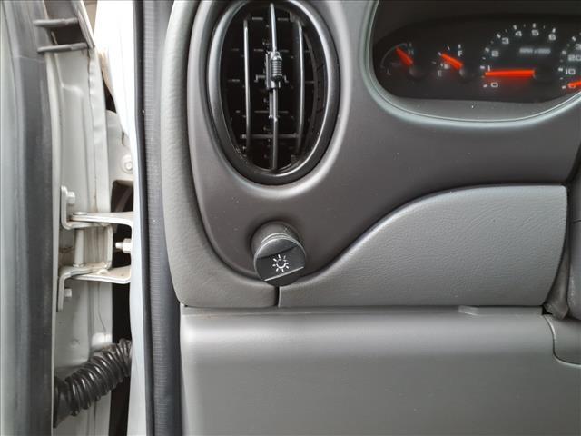 used 2005 Ford E350 Super Duty car, priced at $8,995