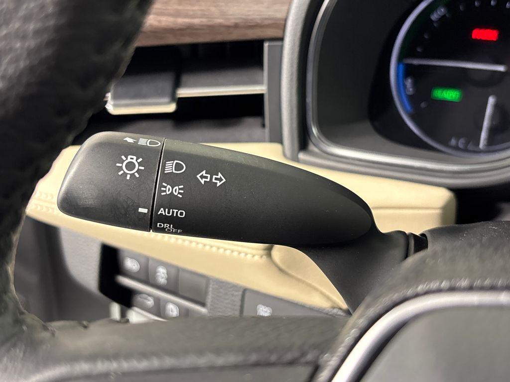 used 2021 Toyota Avalon Hybrid car, priced at $28,811