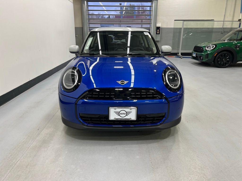 used 2025 MINI Hardtop car, priced at $27,499