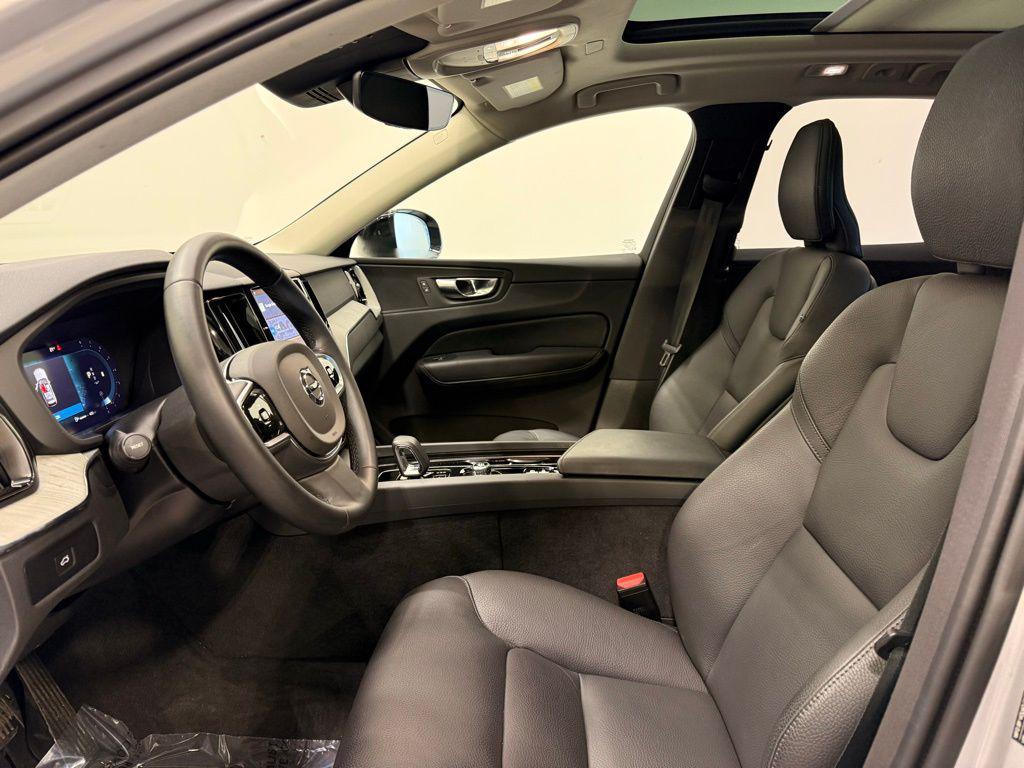 used 2025 Volvo XC60 car, priced at $37,999