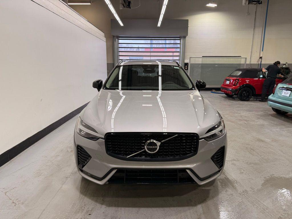 used 2025 Volvo XC60 car, priced at $37,999