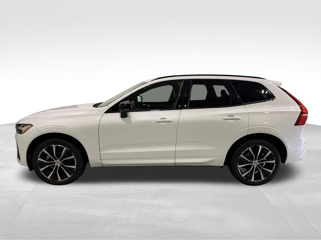 used 2023 Volvo XC60 car, priced at $37,346