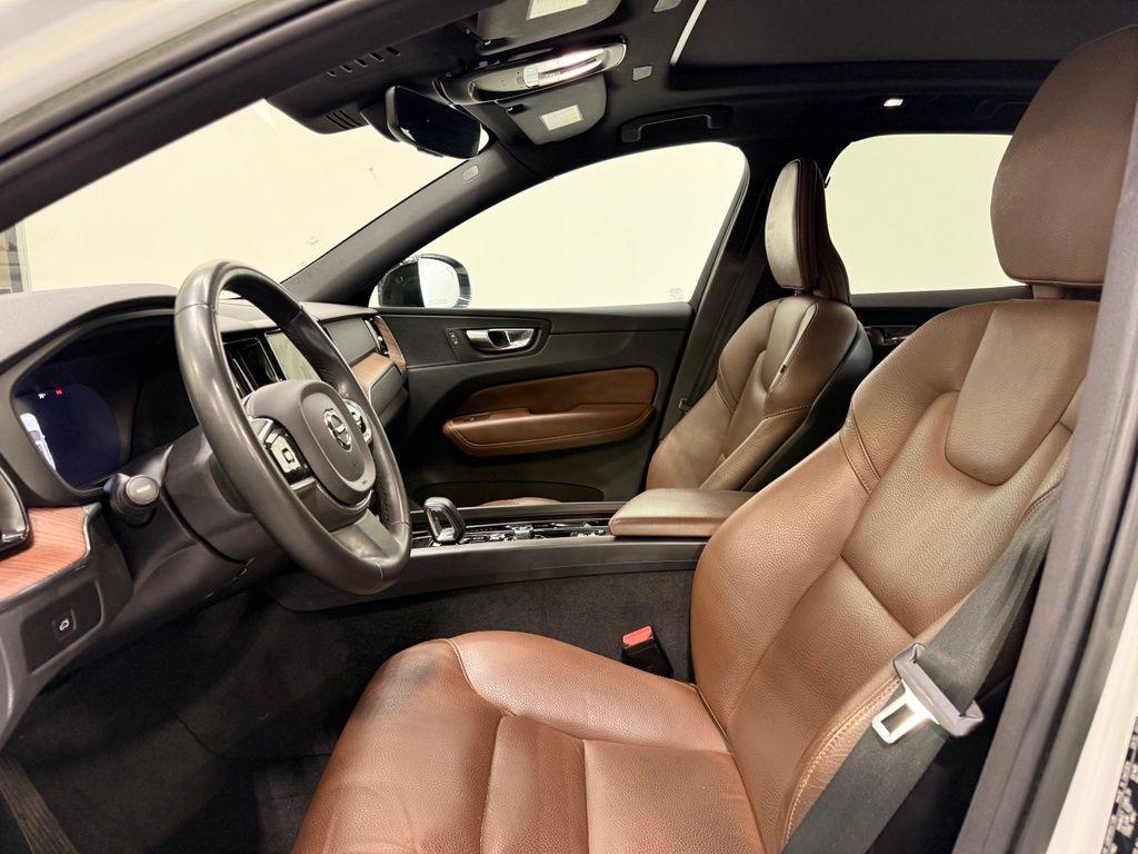 used 2023 Volvo XC60 car, priced at $37,346