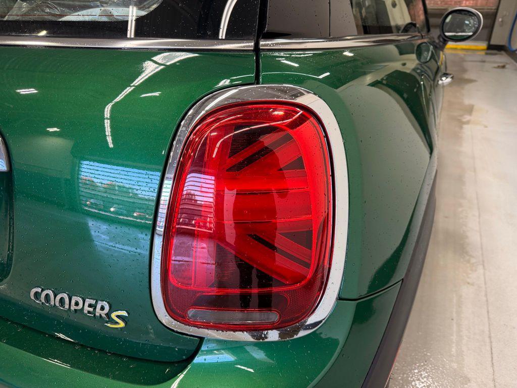 used 2021 MINI Hardtop car, priced at $14,497