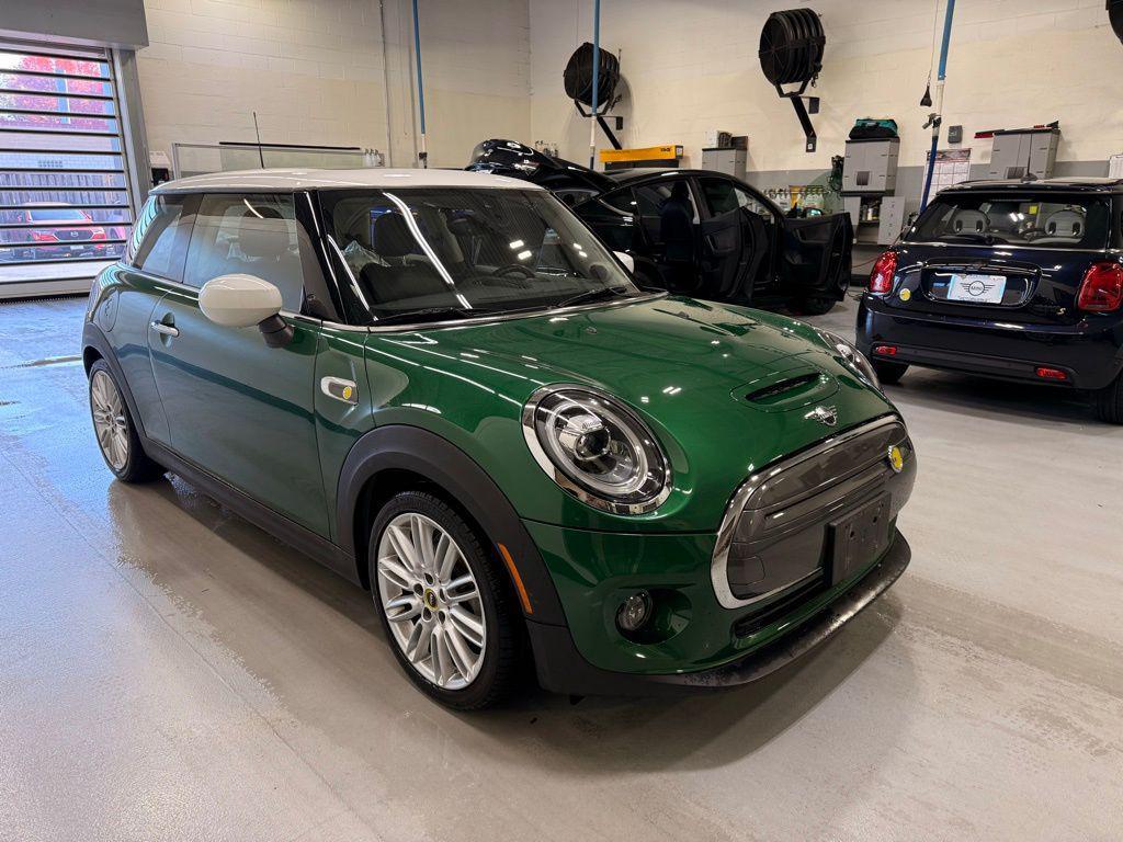 used 2021 MINI Hardtop car, priced at $14,497
