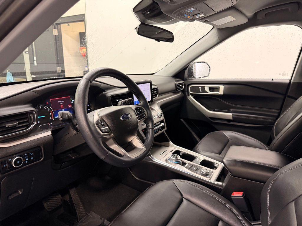 used 2023 Ford Explorer car, priced at $33,349
