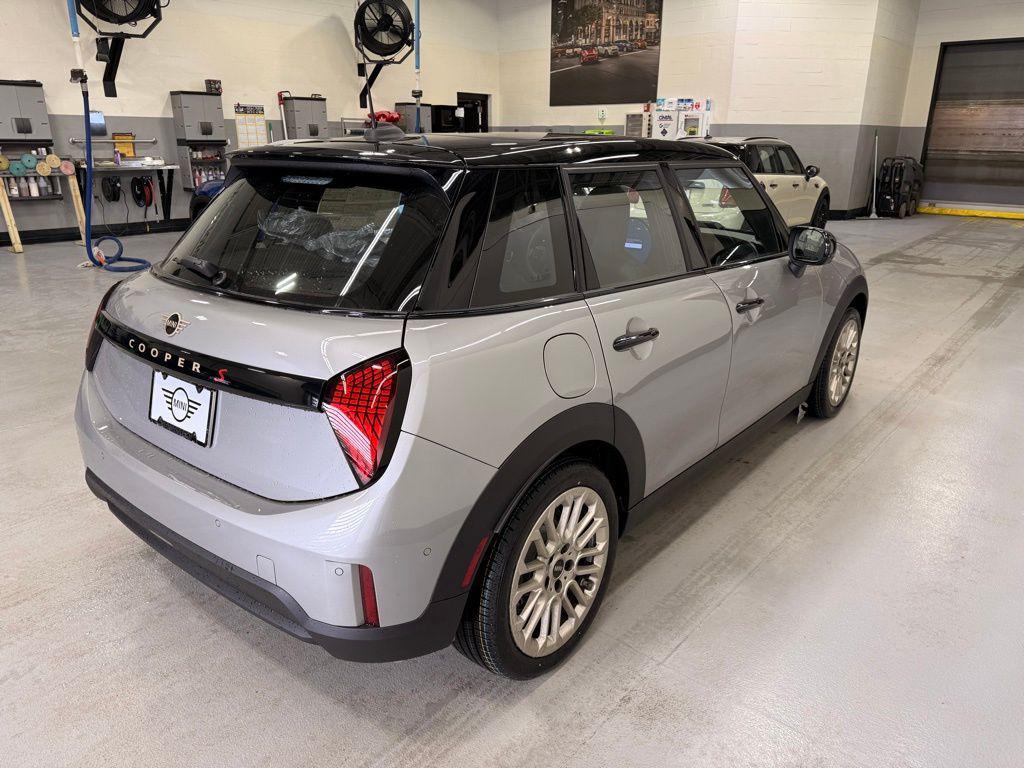 new 2026 MINI Hardtop car, priced at $39,255