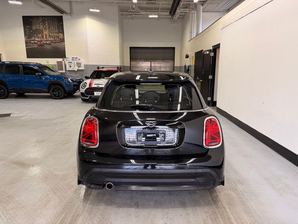 used 2022 MINI Hardtop car, priced at $22,999