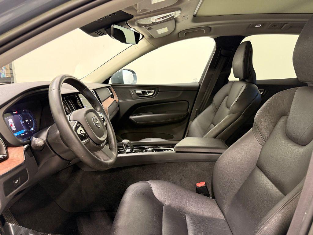 used 2023 Volvo XC60 car, priced at $32,999