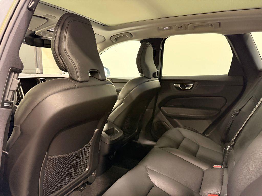 used 2023 Volvo XC60 car, priced at $32,999