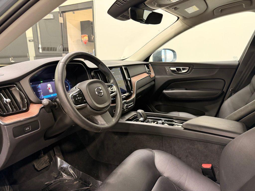 used 2023 Volvo XC60 car, priced at $32,999