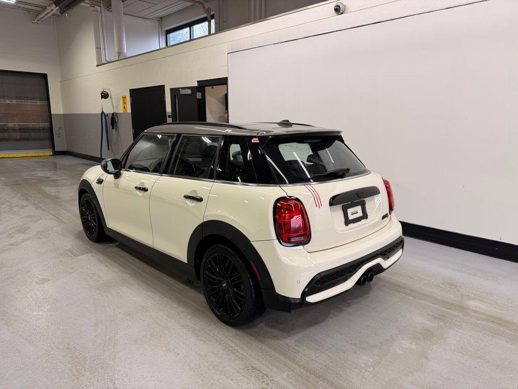 used 2023 MINI Hardtop car, priced at $26,999