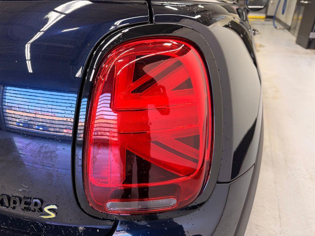 used 2024 MINI Hardtop car, priced at $24,232