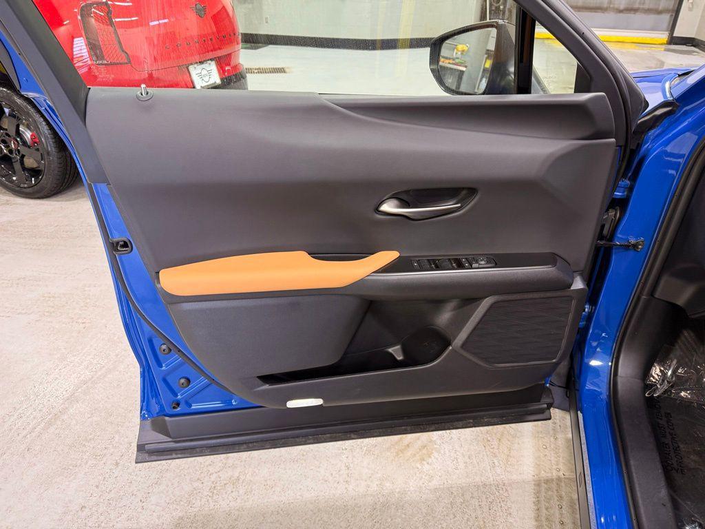 used 2025 Lexus UX 300h car, priced at $39,997