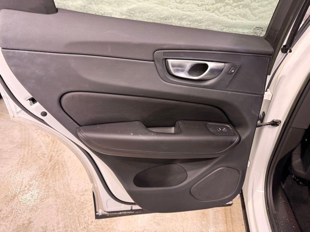 used 2023 Volvo XC60 car, priced at $34,499
