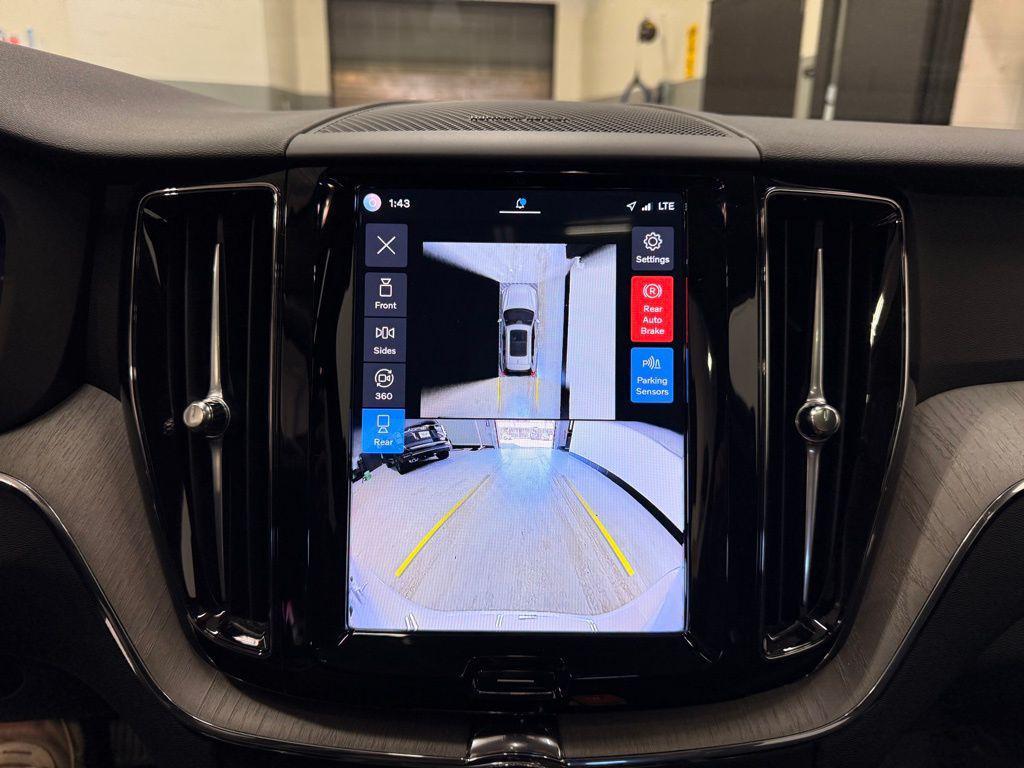 used 2025 Volvo XC60 car, priced at $40,999