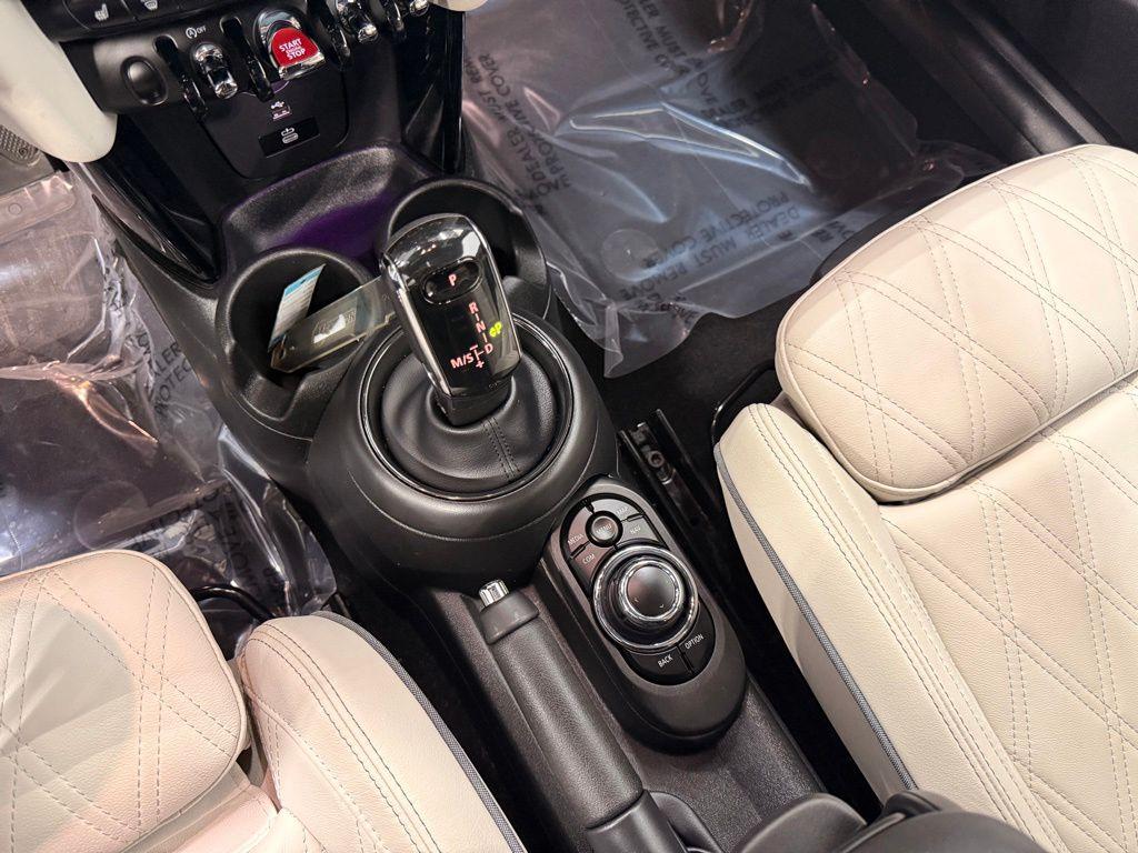 used 2024 MINI Hardtop car, priced at $27,649