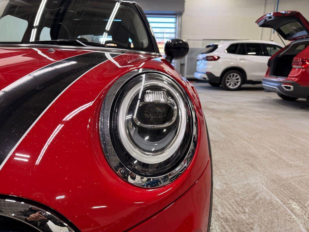 used 2020 MINI Hardtop car, priced at $18,999