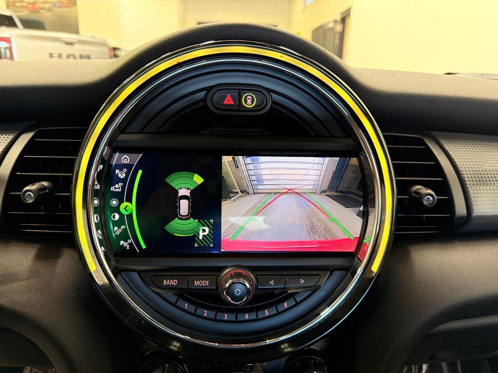 used 2020 MINI Hardtop car, priced at $18,999
