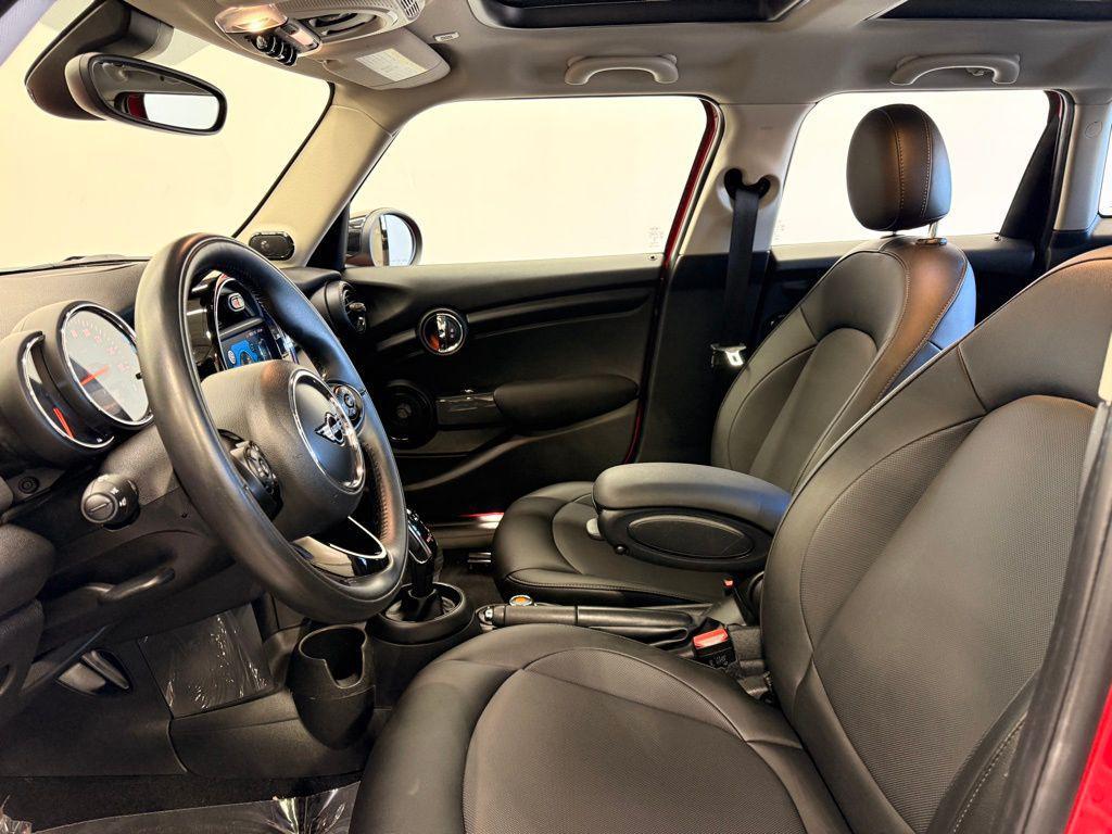 used 2020 MINI Hardtop car, priced at $18,999