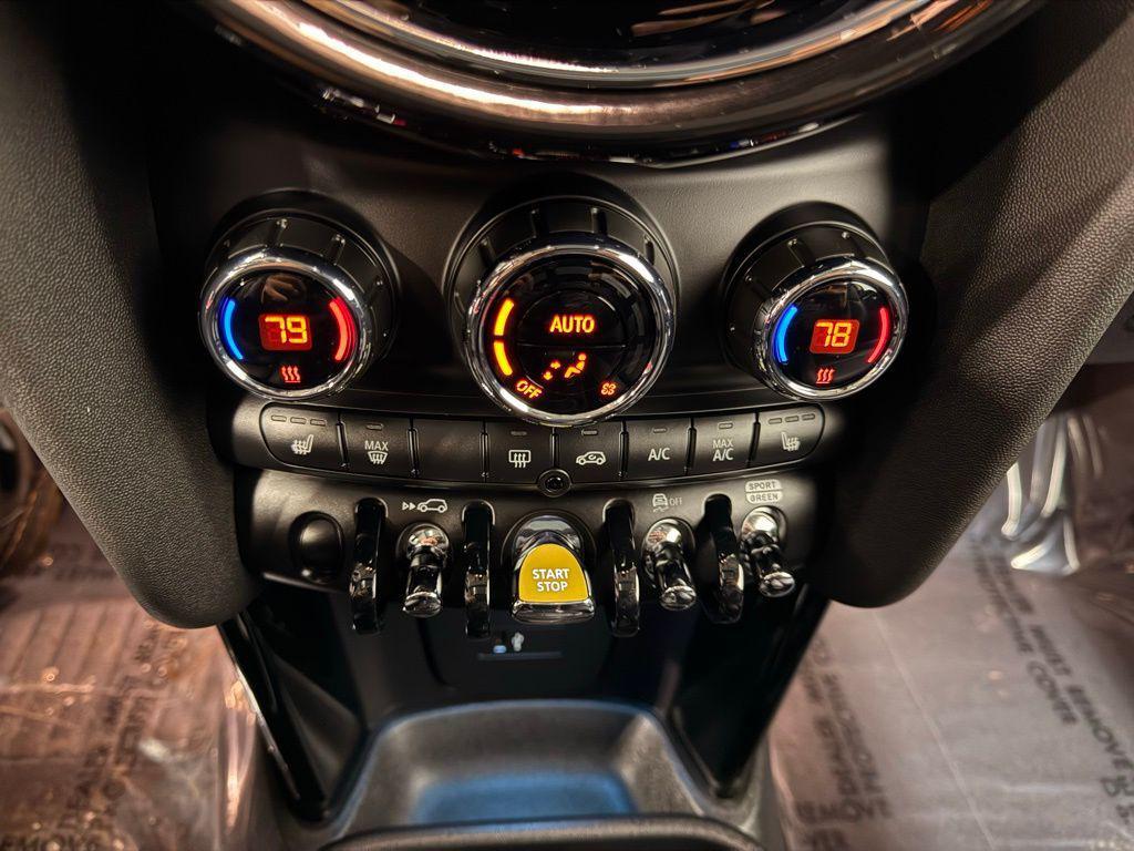 used 2024 MINI Hardtop car, priced at $23,497