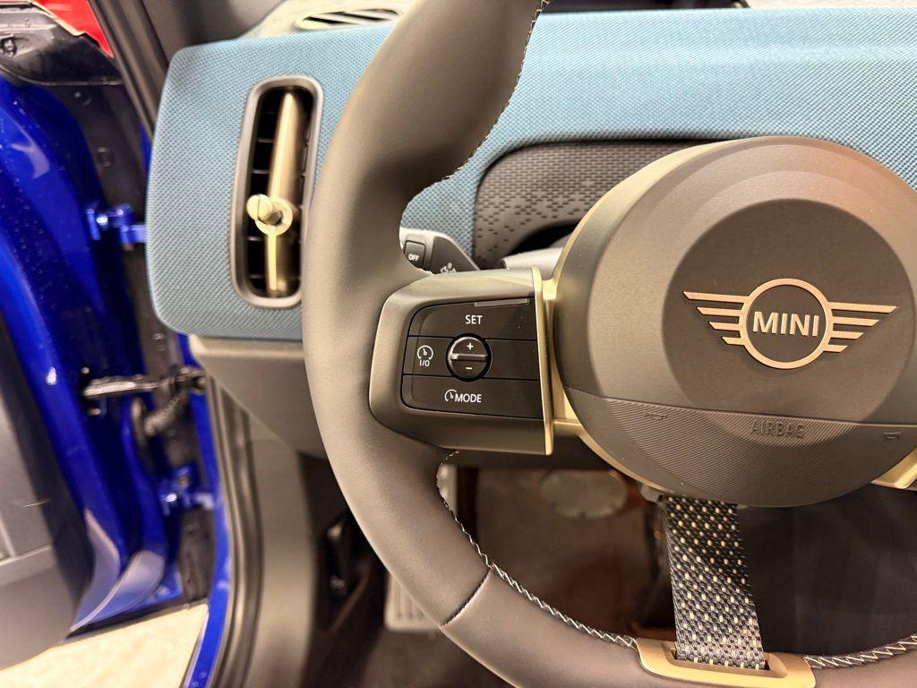 new 2025 MINI Countryman car, priced at $40,975