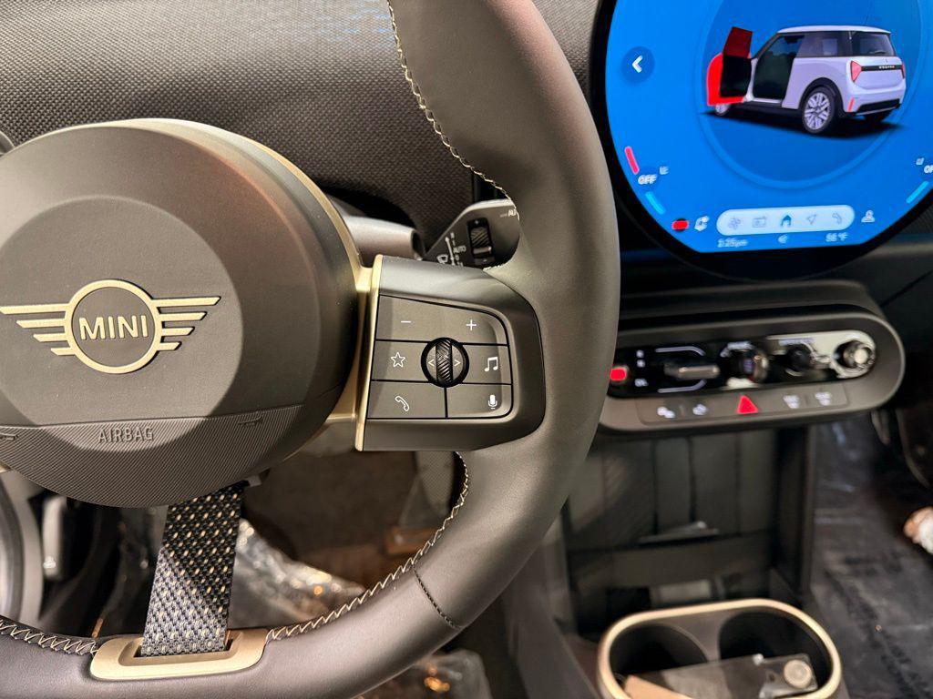 used 2025 MINI Hardtop car, priced at $32,395