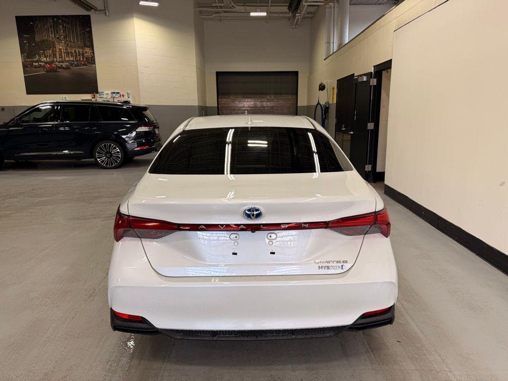 used 2019 Toyota Avalon Hybrid car, priced at $26,999