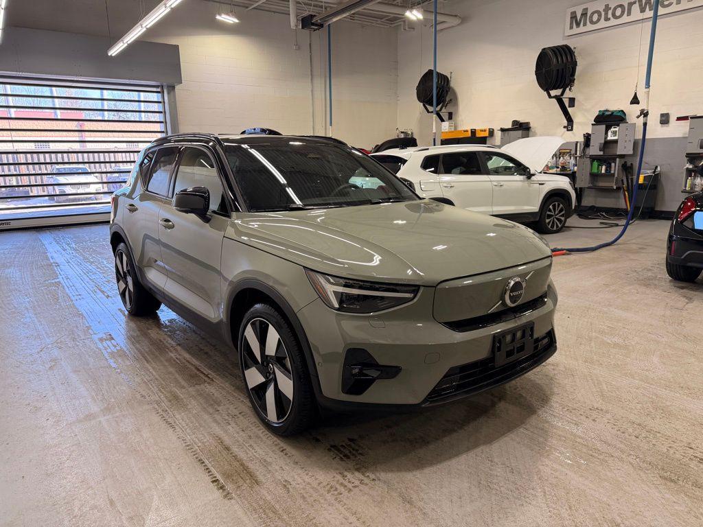 used 2023 Volvo XC40 Recharge Pure Electric car, priced at $26,499
