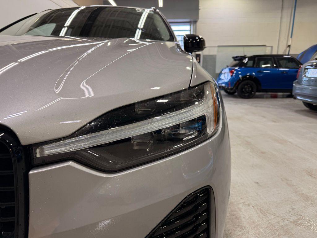 used 2025 Volvo XC60 car, priced at $38,997