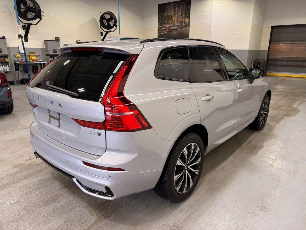 used 2025 Volvo XC60 car, priced at $38,997
