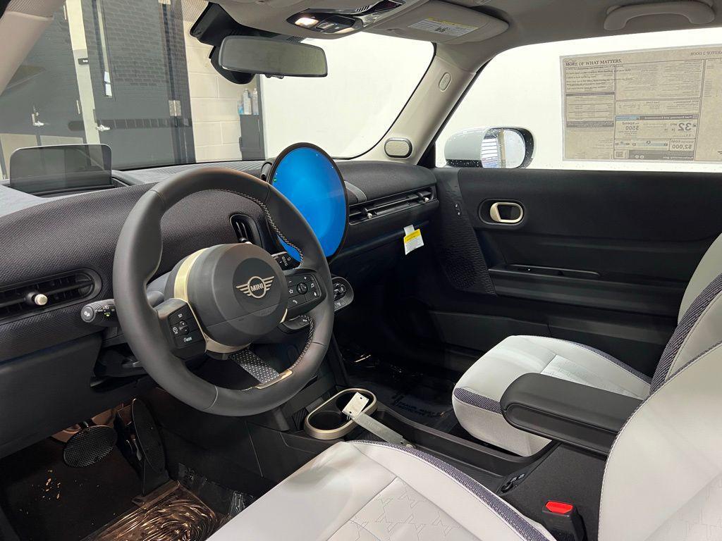 used 2025 MINI Hardtop car, priced at $28,350