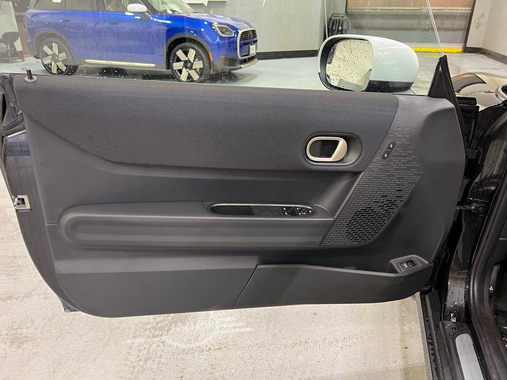 used 2025 MINI Hardtop car, priced at $28,350