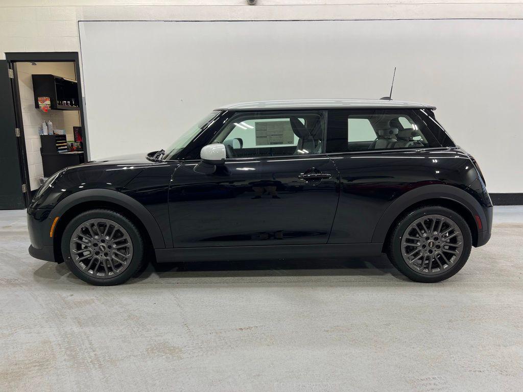 used 2025 MINI Hardtop car, priced at $28,350