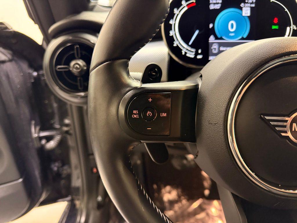 used 2023 MINI Hardtop car, priced at $23,999