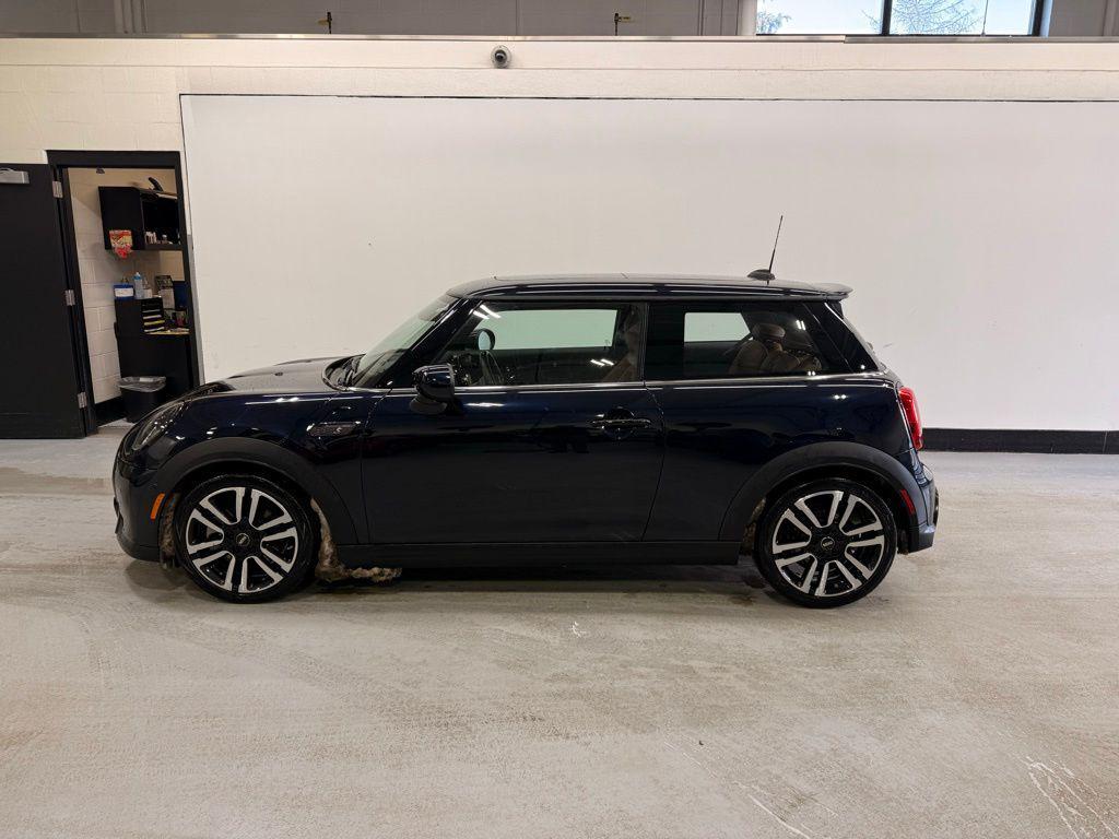 used 2023 MINI Hardtop car, priced at $23,999