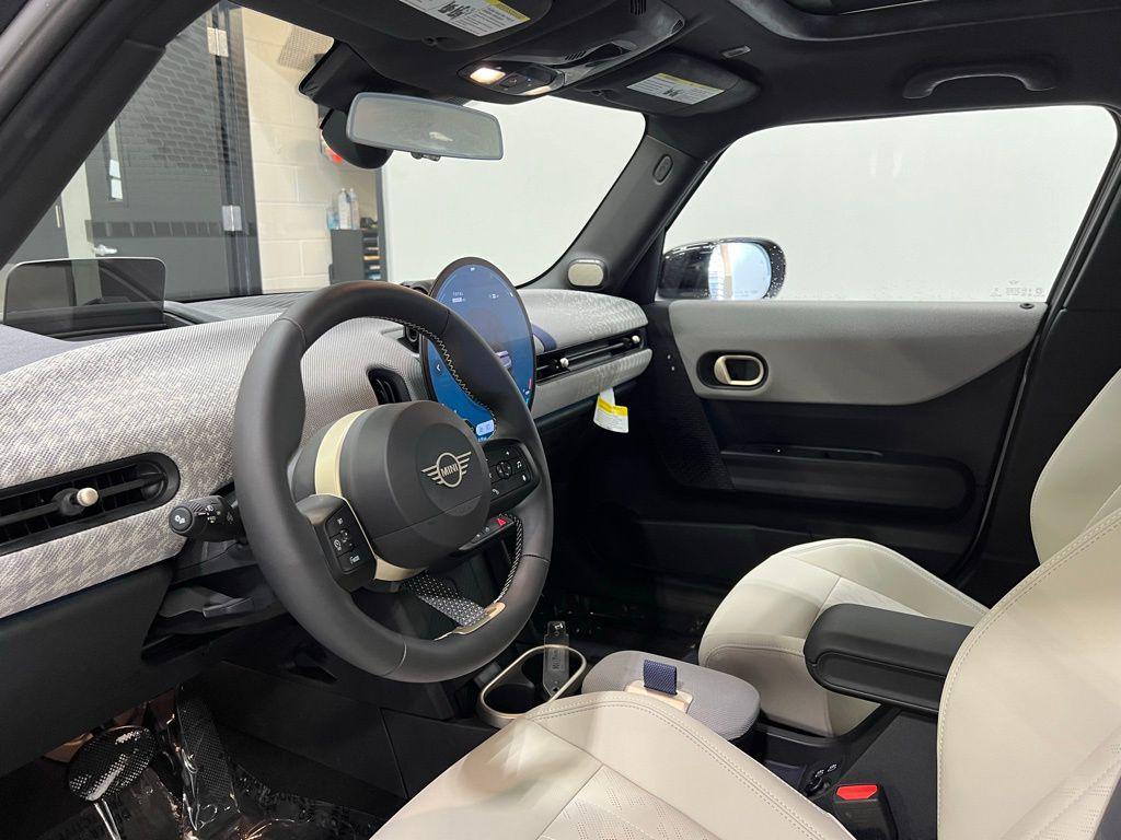 used 2025 MINI Hardtop car, priced at $31,595