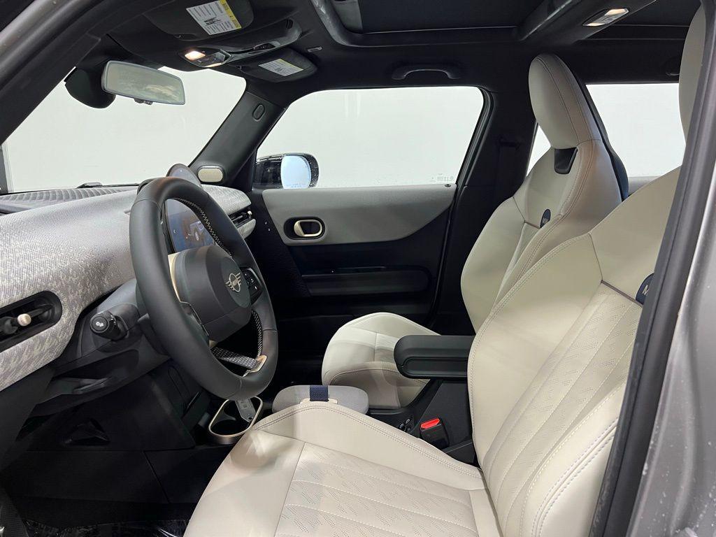 used 2025 MINI Hardtop car, priced at $31,595